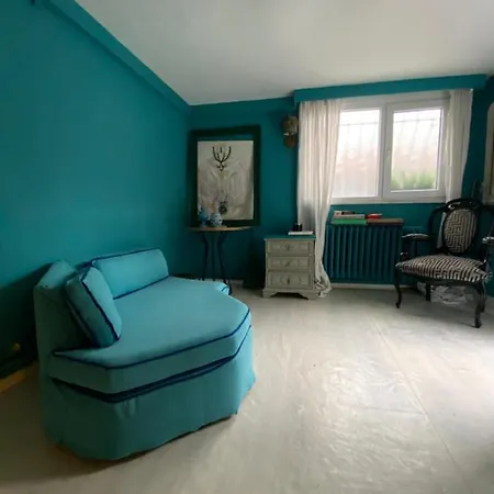 A Great Flat @ The Upper Class Area *